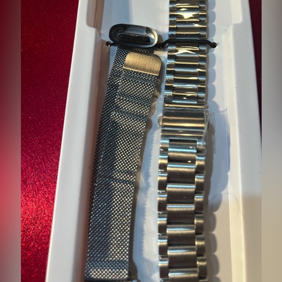 Brand new Watch band for SE Apple Watches - Picture 2 of 4